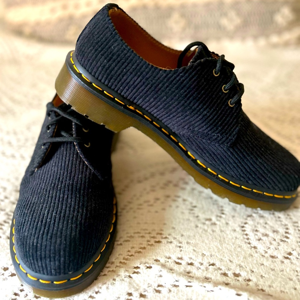 Brand new Doc Martens black Oxford size 8